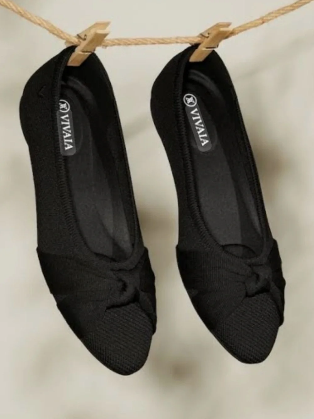 VIVAIA Bibi Almond-Toe Knotted Flats